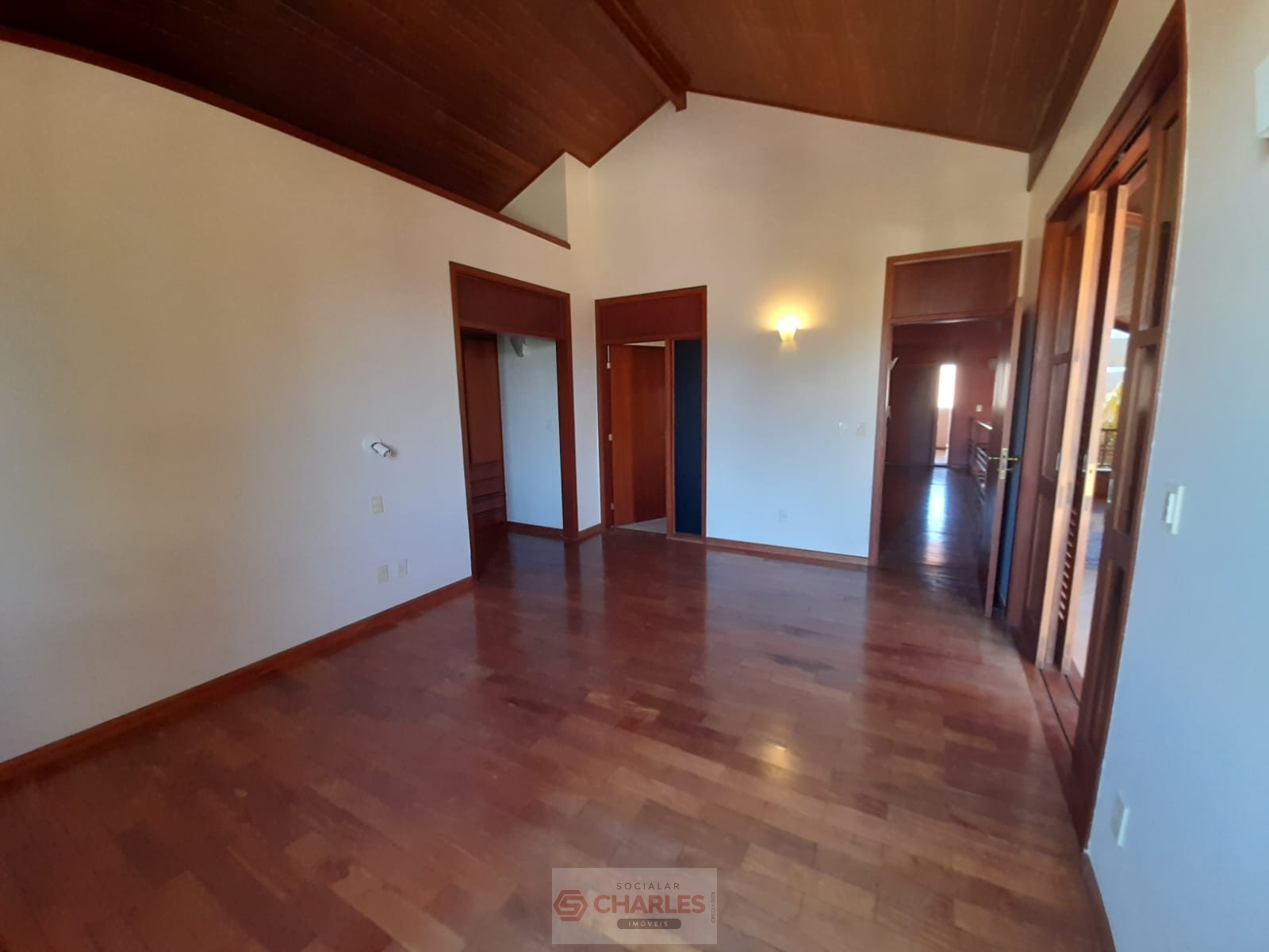 COND. MORRO VERMELHO MOGI-MIRIM