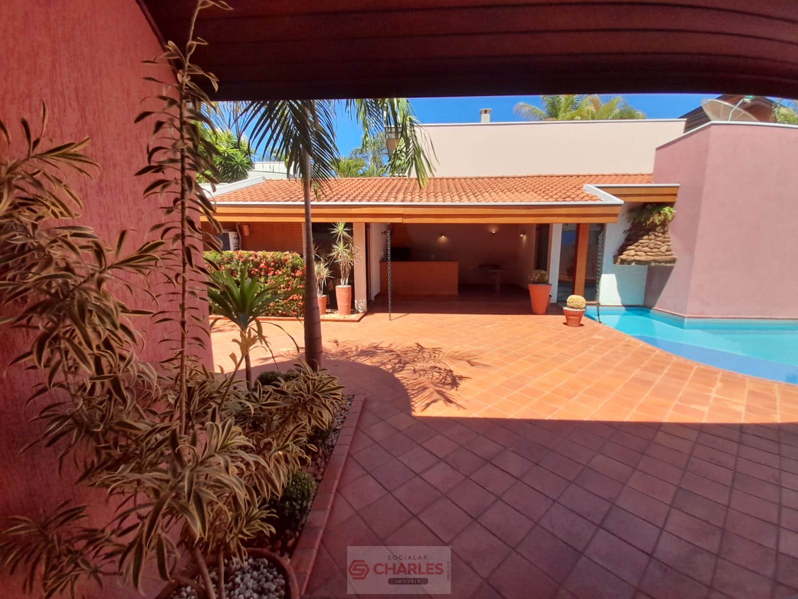 COND. MORRO VERMELHO MOGI-MIRIM