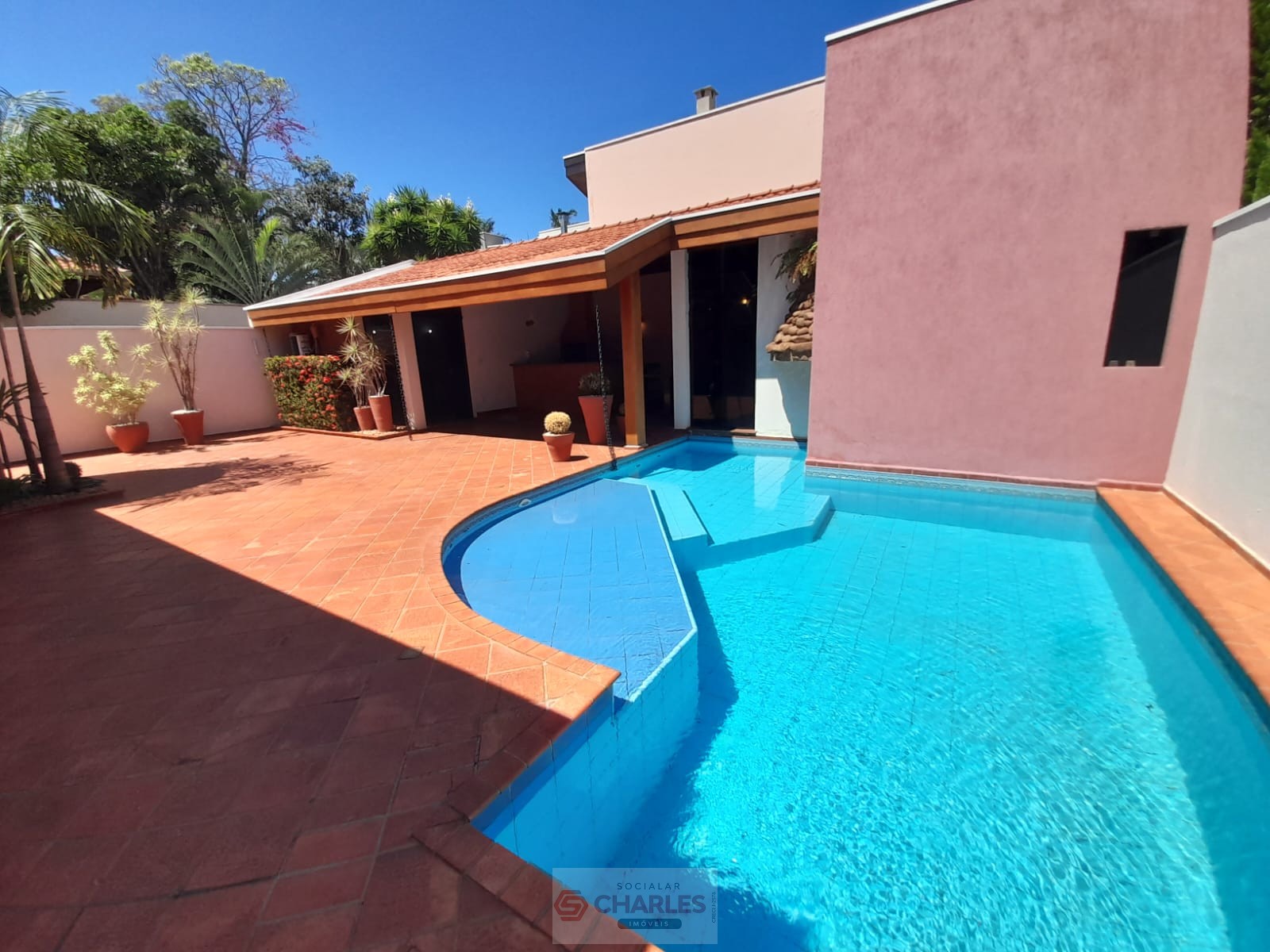 COND. MORRO VERMELHO MOGI-MIRIM