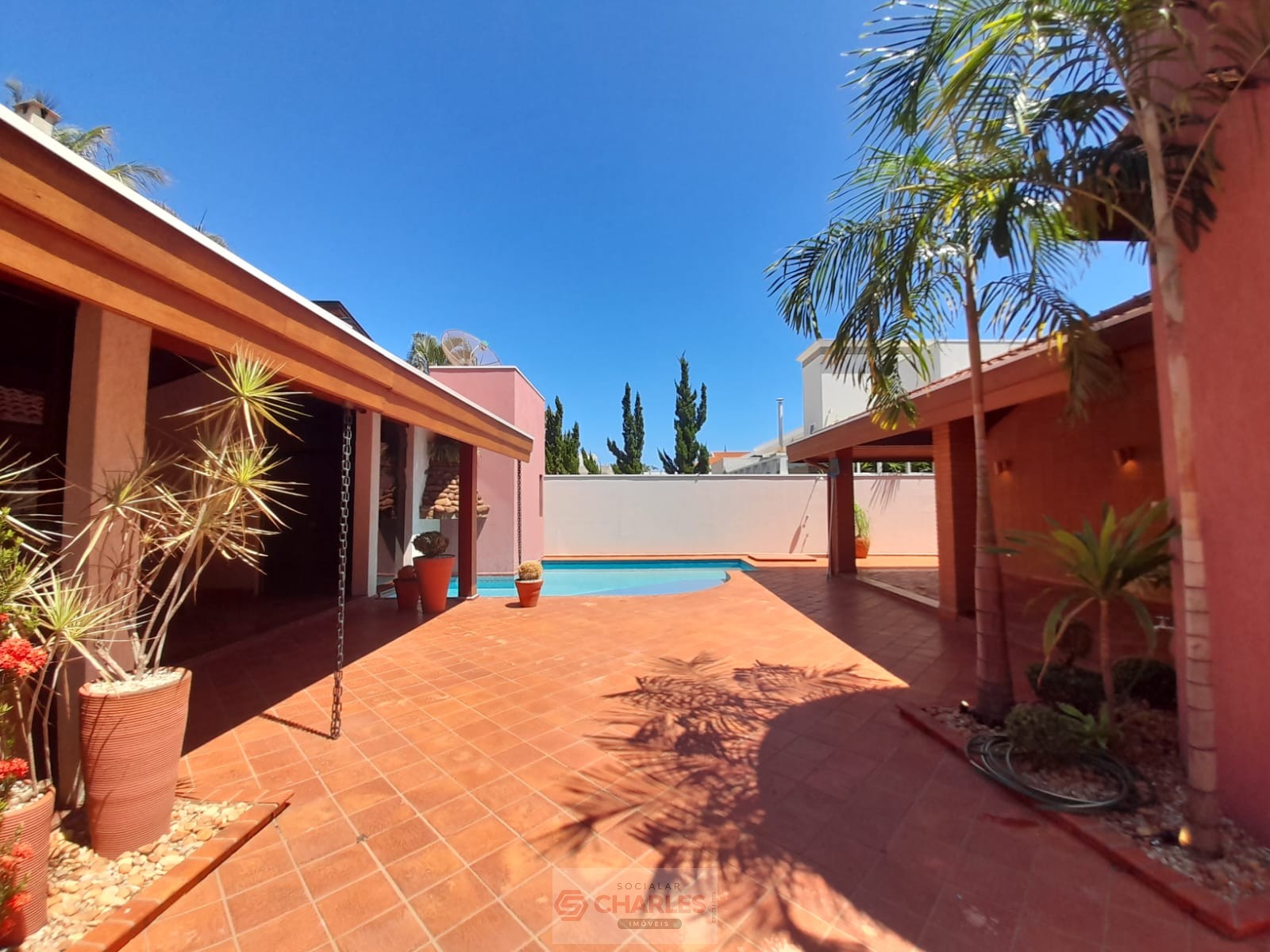 COND. MORRO VERMELHO MOGI-MIRIM