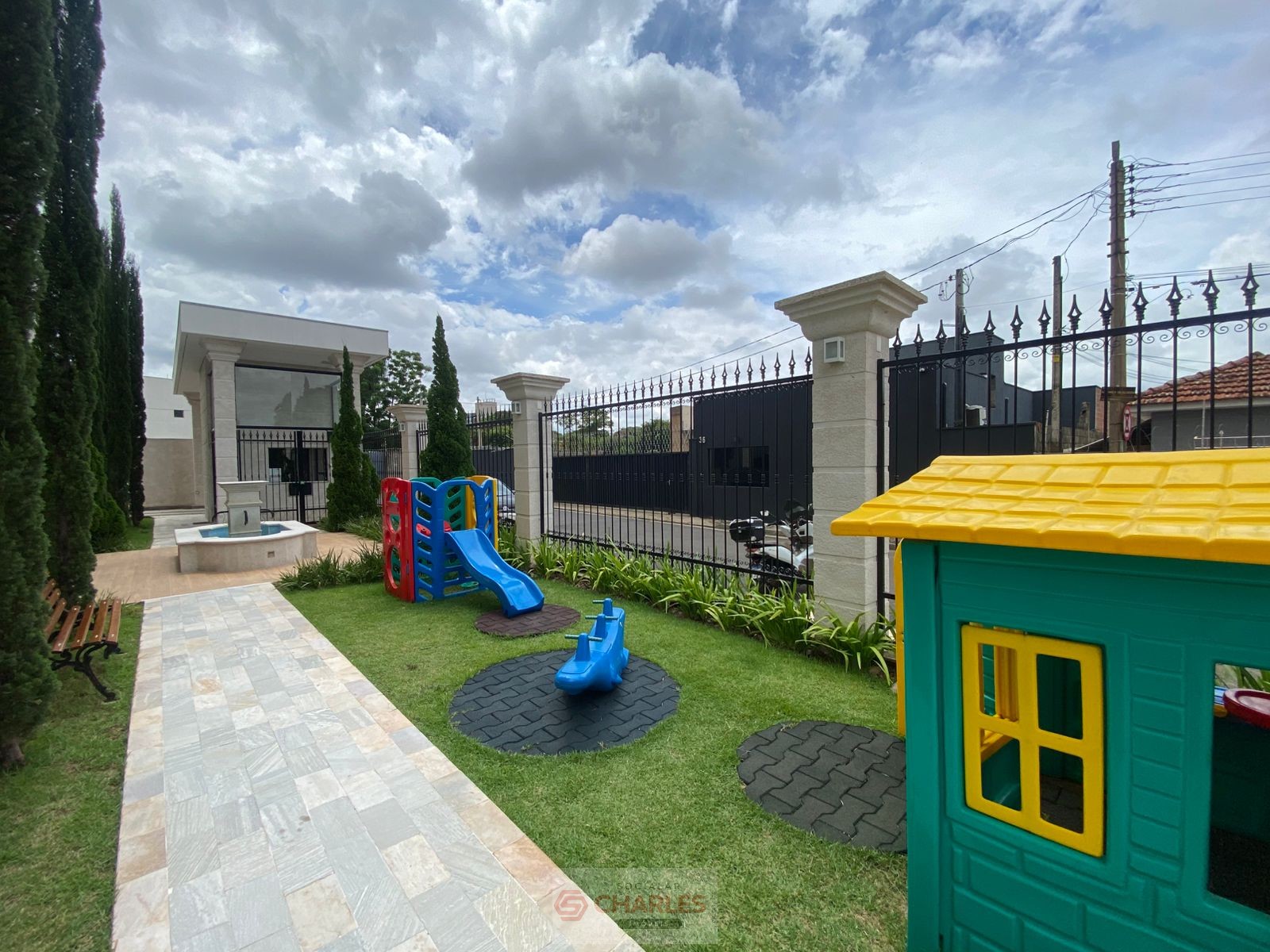 COND. CENTRAL PARK RESID. MOGI-GUACU