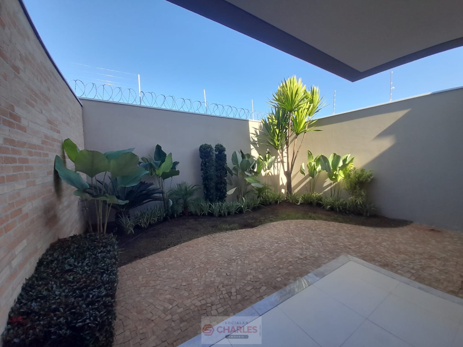 COND. COSTA AZUL MOGI-MIRIM