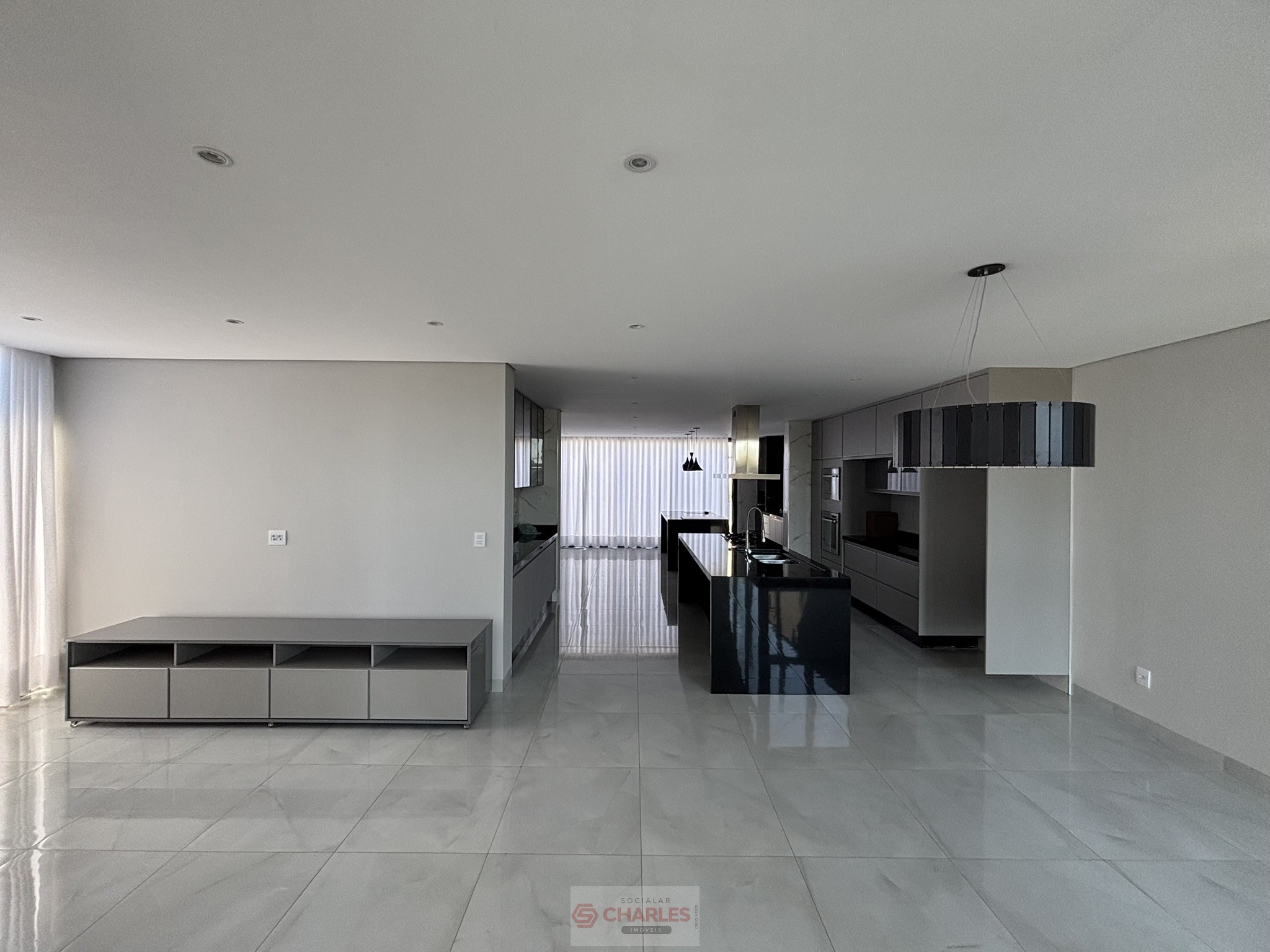 COND. MONT SERRAT MOGI-MIRIM