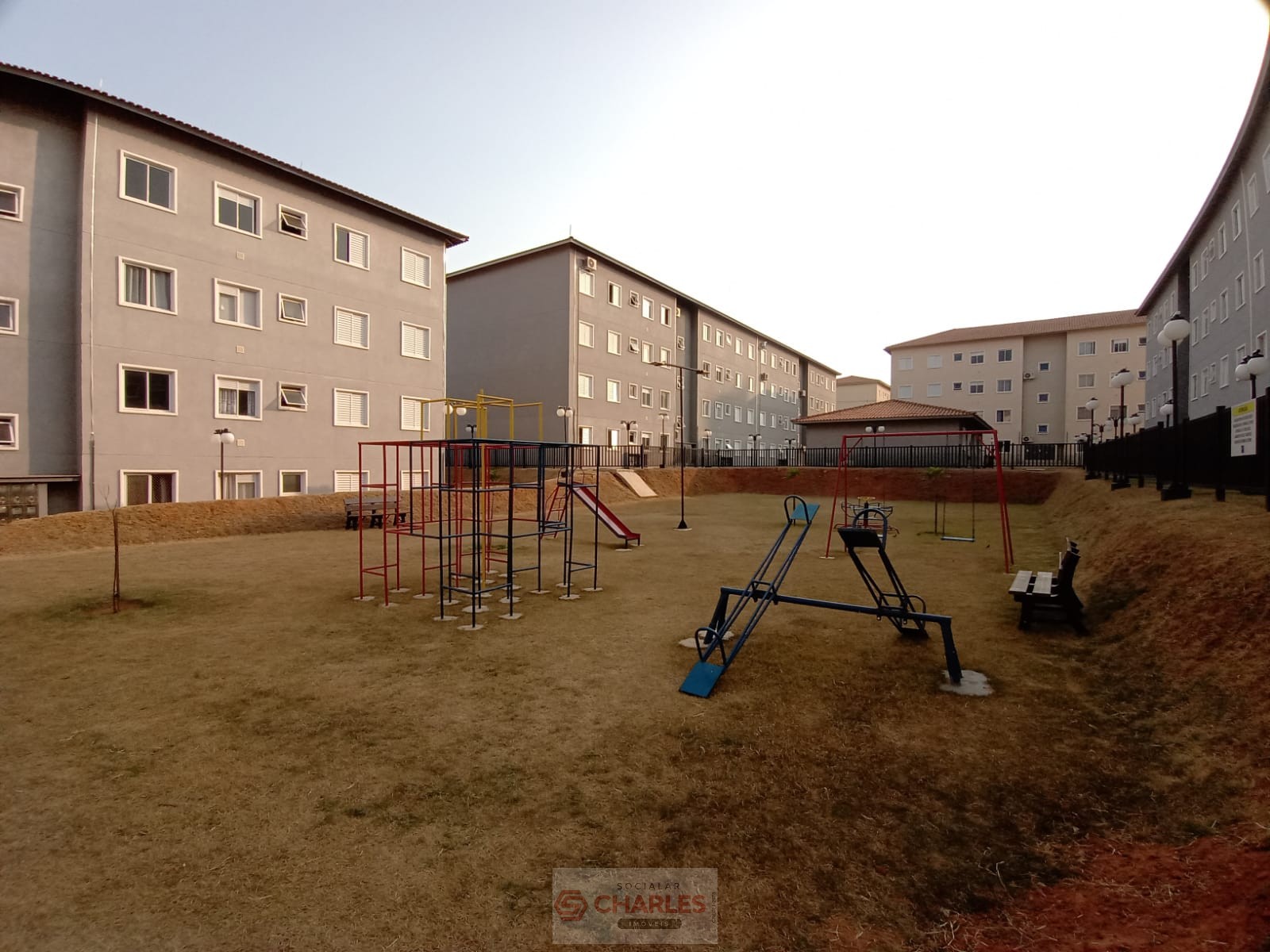 COND.RESID. PQ. IMPERIAL MOGI-MIRIM