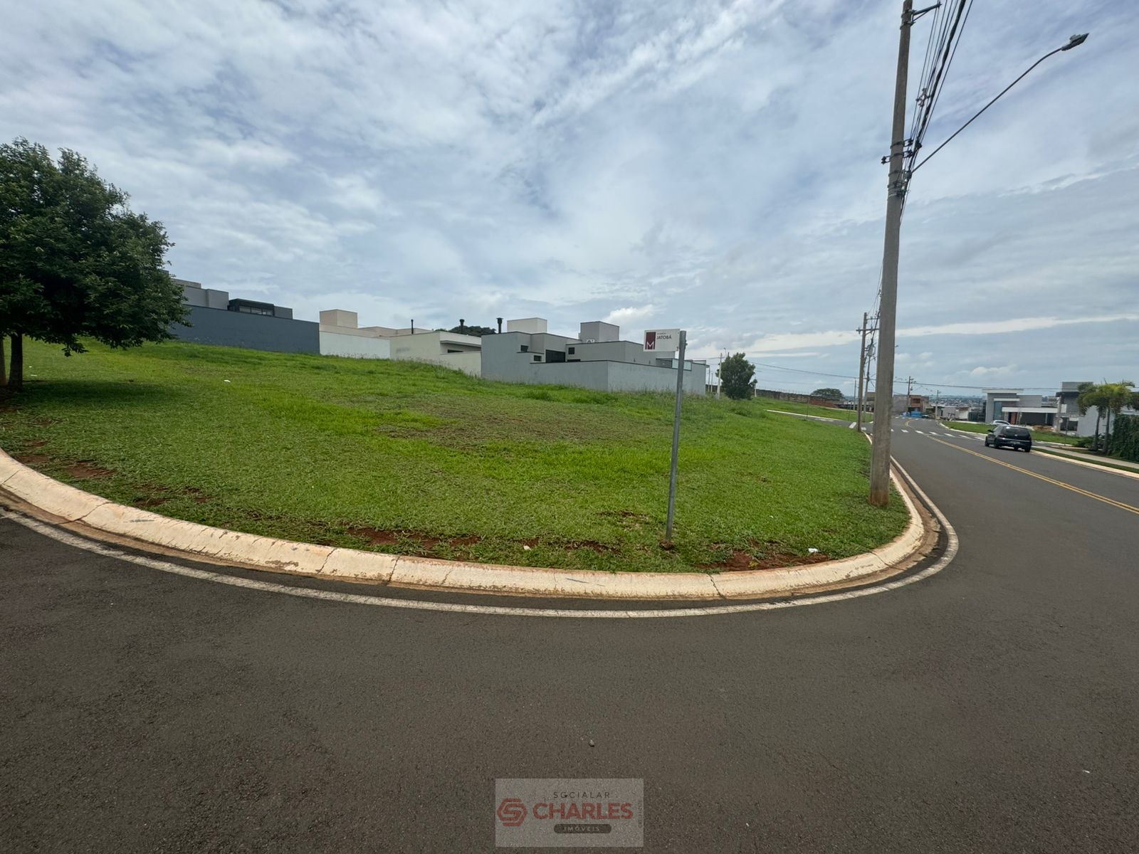 COND. MORRO VERMELHO II MOGI-MIRIM