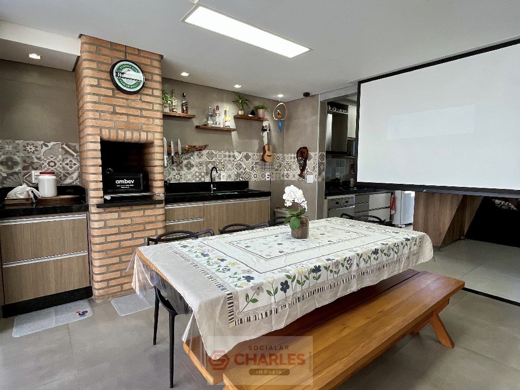 COND. VILLAGIO STA. CRUZ MOGI-MIRIM