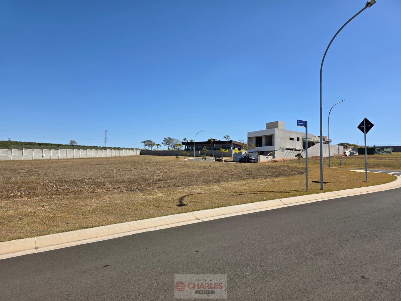COND. RES. FLOR D´ALDEIA MOGI-MIRIM