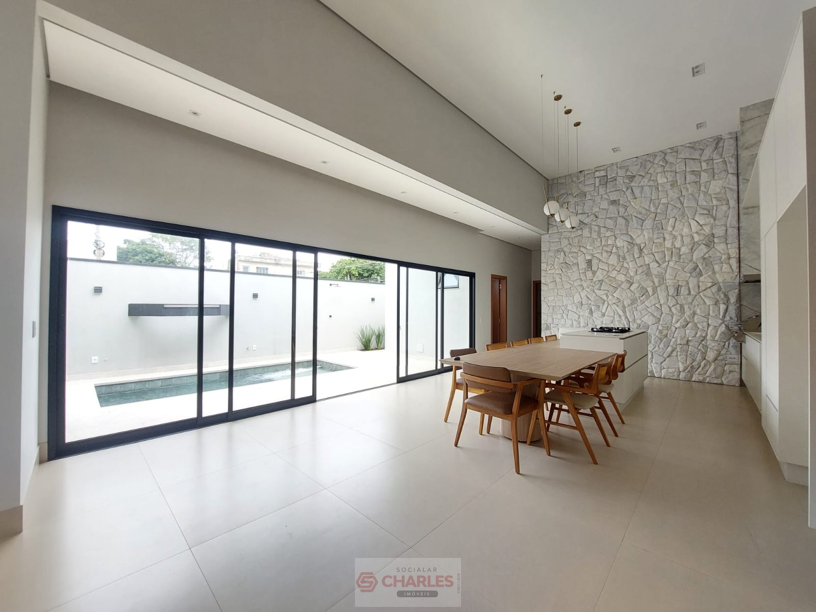 COND. JD. ALVORADA MOGI-MIRIM