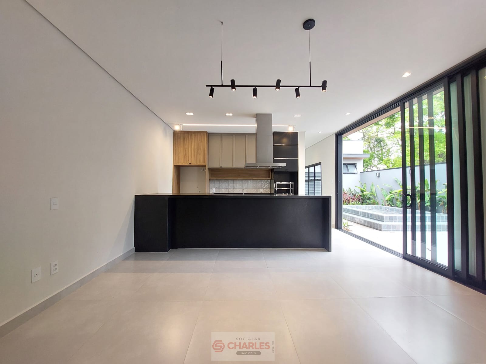 COND. MONT SERRAT MOGI-MIRIM