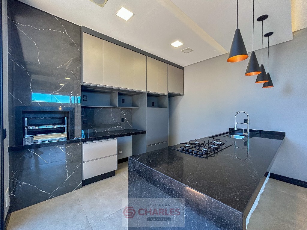 COND. MORRO VERMELHO II MOGI-MIRIM