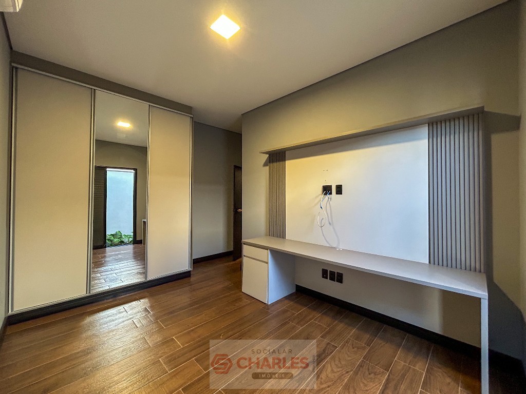 COND. MORRO VERMELHO II MOGI-MIRIM