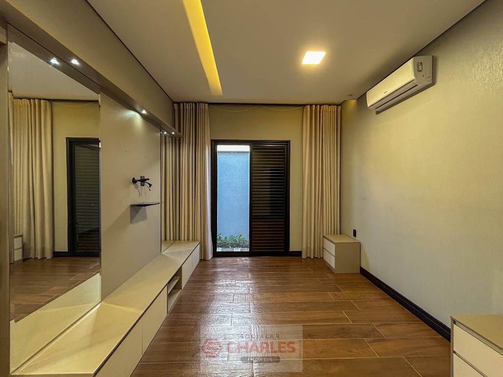 COND. MORRO VERMELHO II MOGI-MIRIM