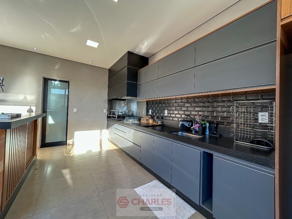 COND. VALE VERDE RESID., MOGI-GUACU