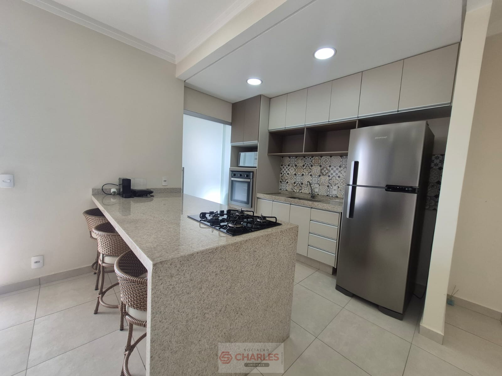 COND. EDIFÍCIO TOM JOBIM MOGI-GUACU