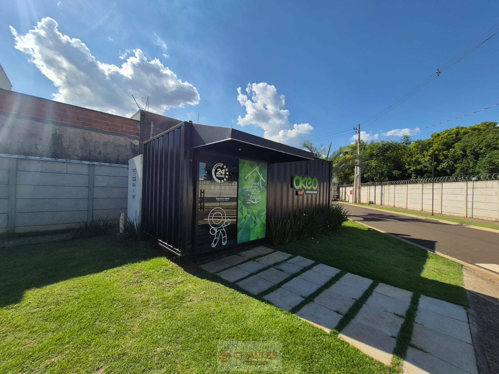 COND. RES. PARIS MOGI-GUACU