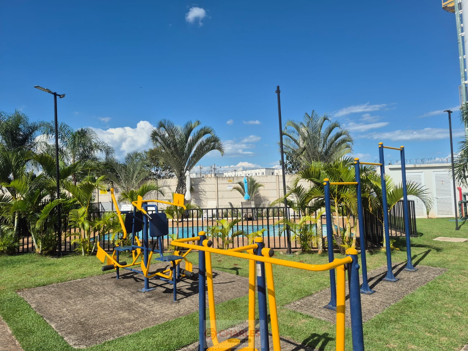 COND. RES. PARIS MOGI-GUACU