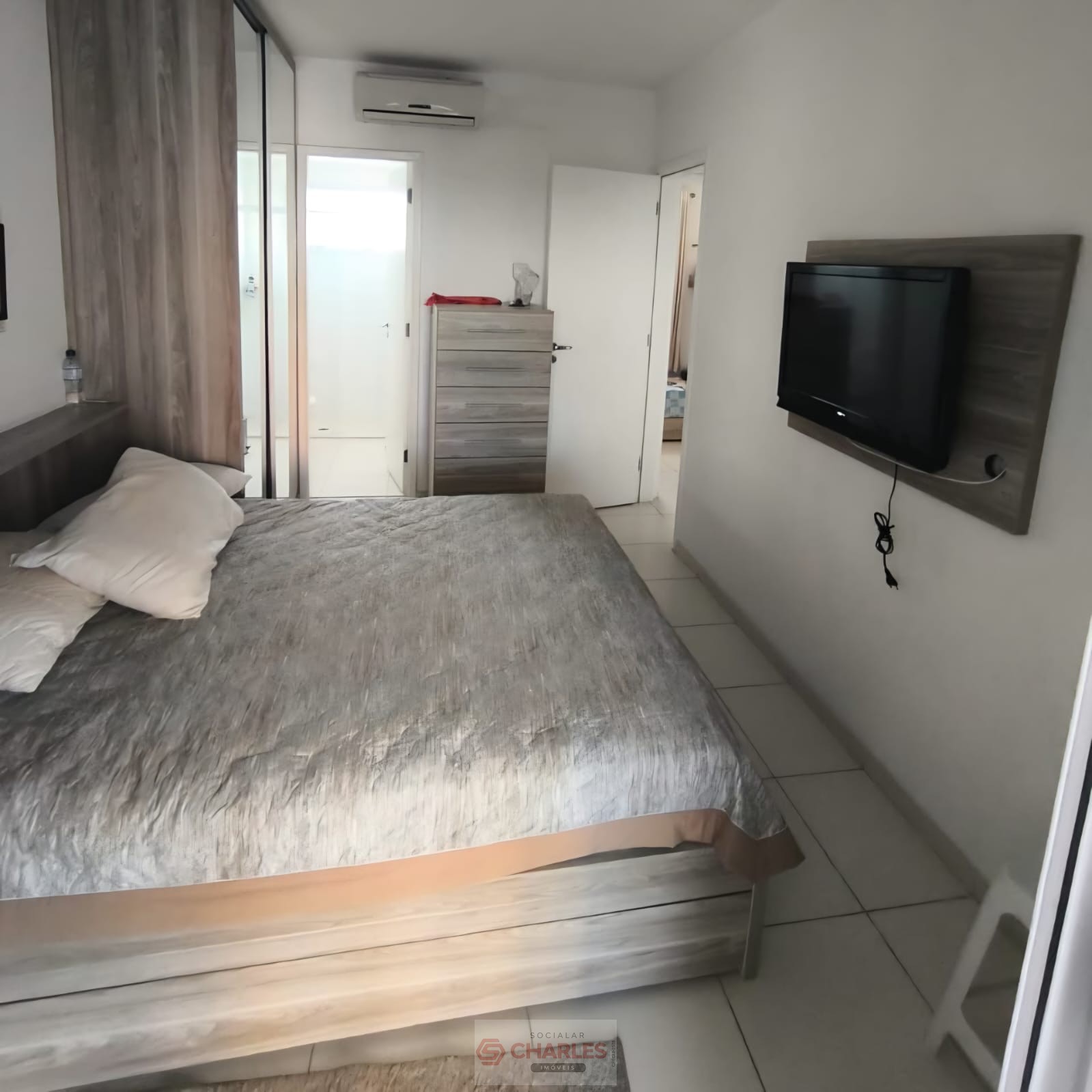 COND. CENTRAL PARK RESID. GUARUJA