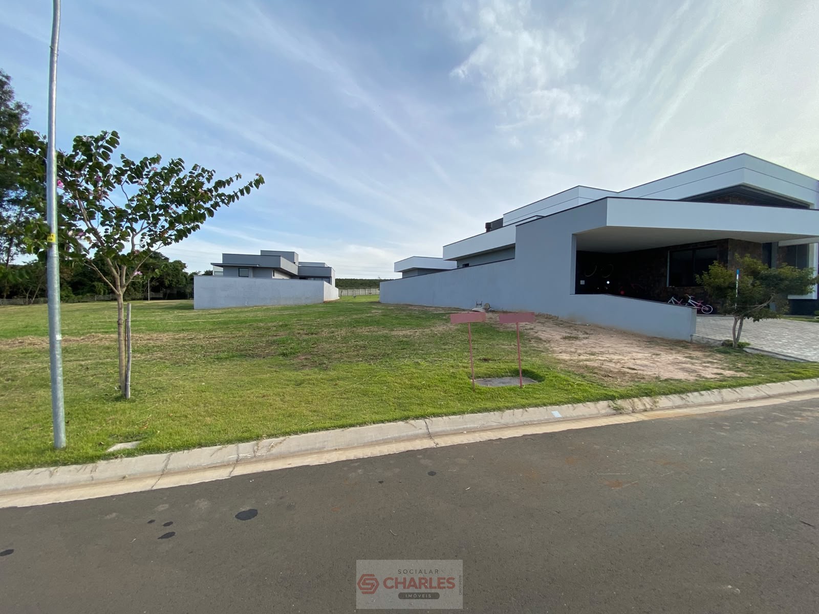COND. RES. FLOR D´ALDEIA MOGI-MIRIM
