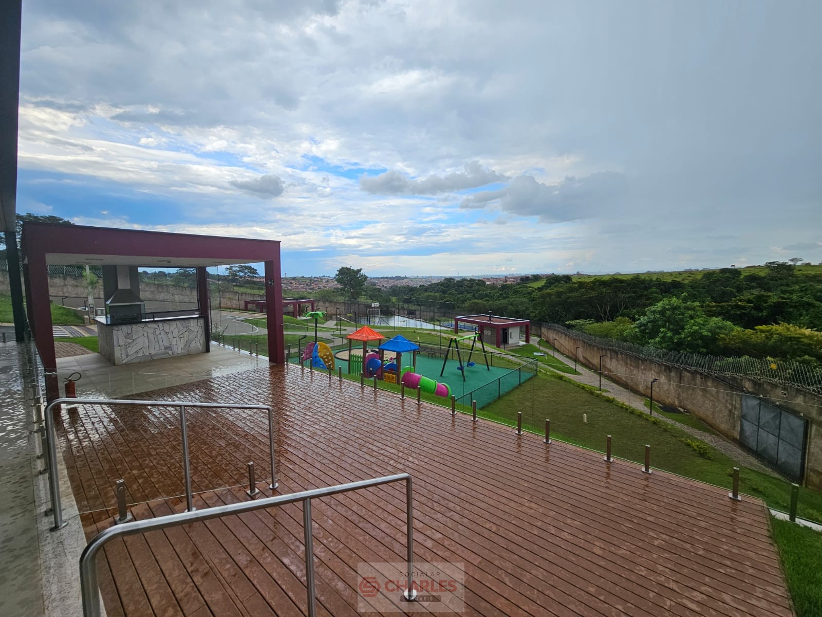 COND. MORRO VERMELHO II MOGI-MIRIM