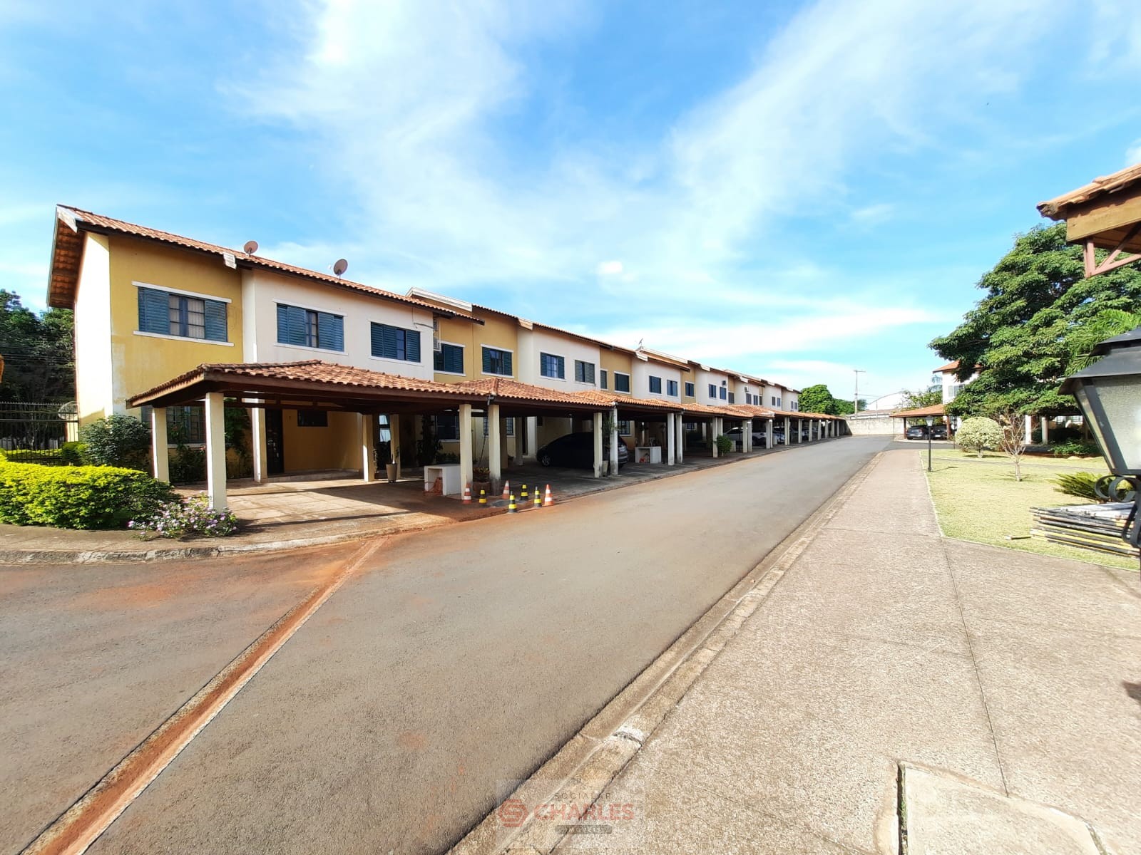 COND. VILLAGGIO DI FIORI MOGI-MIRIM